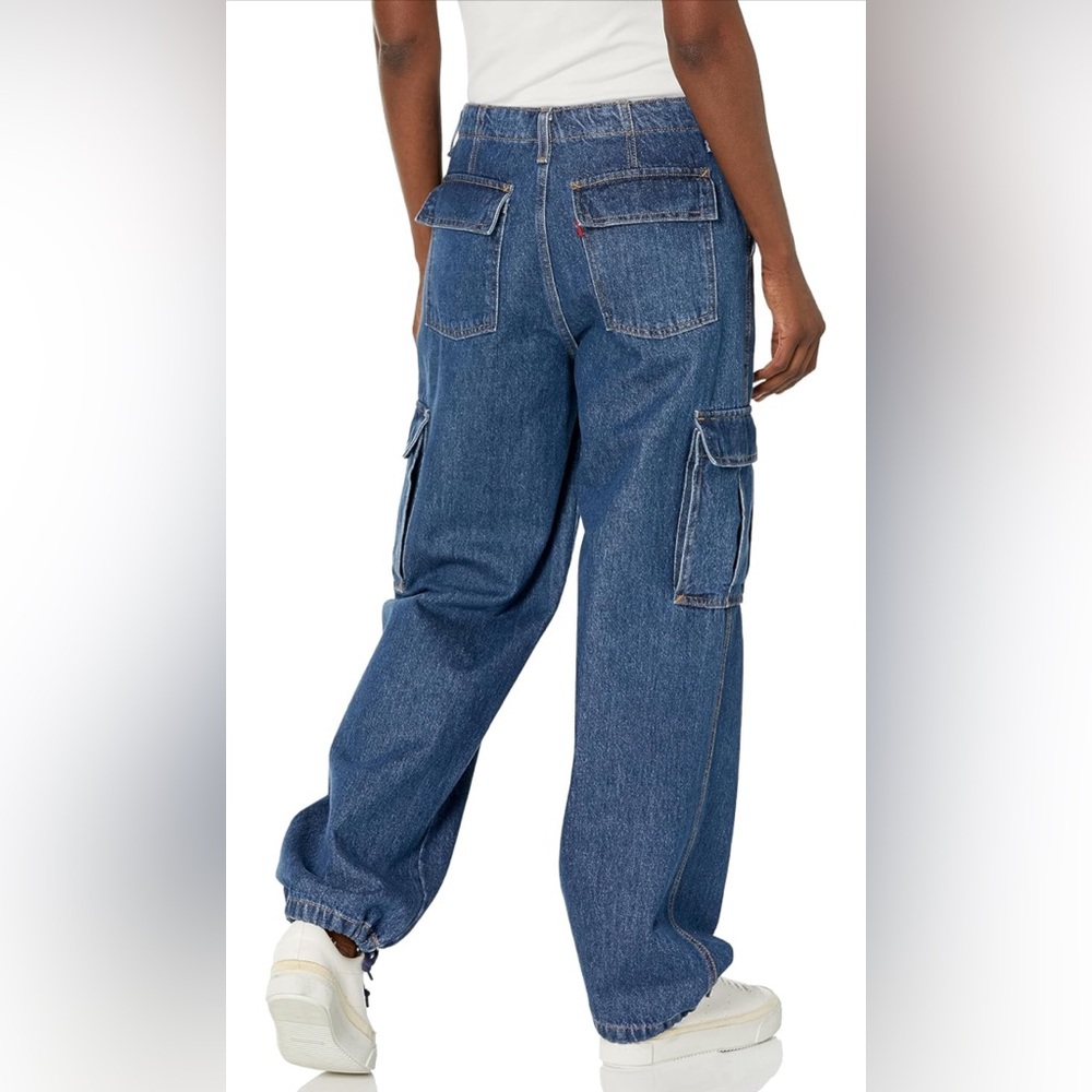 Levis Levi's Women's '94 Baggy Mid Rise Vintage Fit Straight Leg Cargo Jeans, 30 - Picture 4 of 15